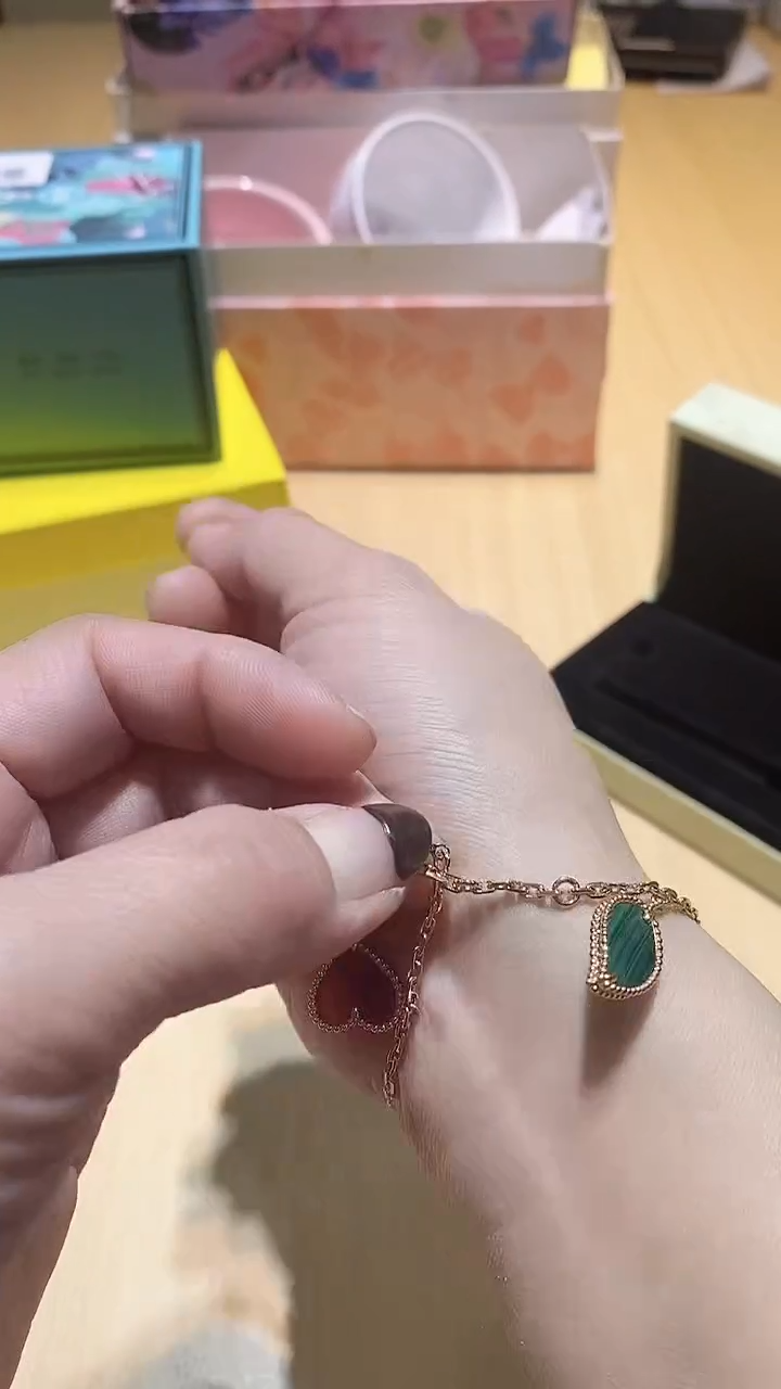 【闪购商品】瓷片锅碗瓢盆一件不剩