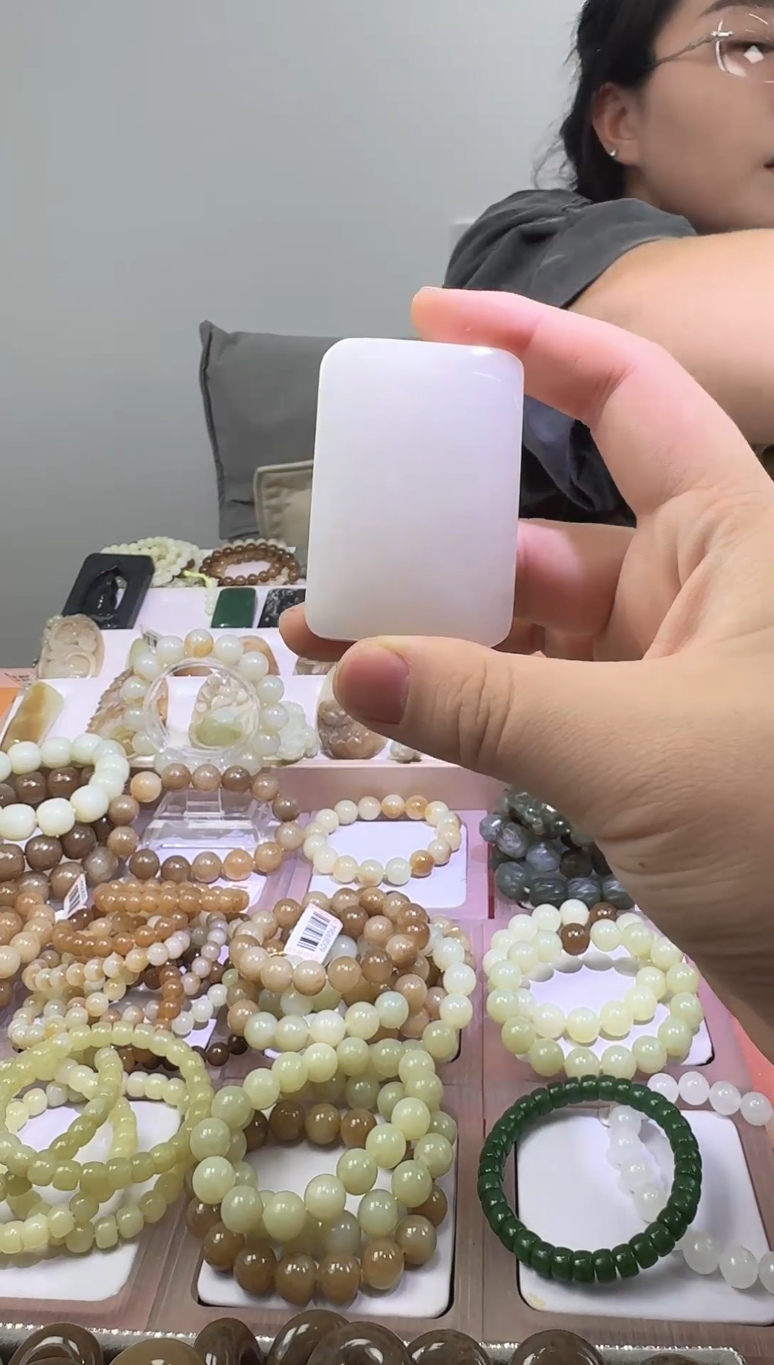 吊坠(赠链)未镶嵌和田玉赠绳