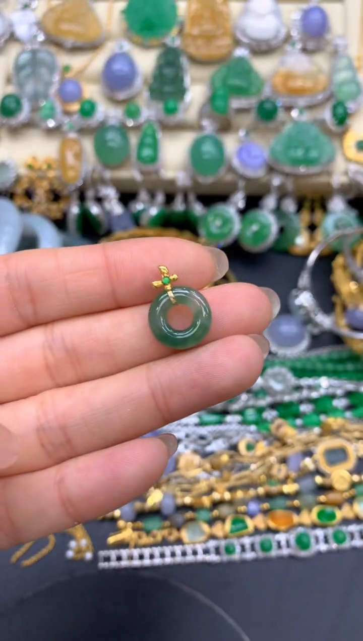 【闪购商品】翡翠颈饰18K金镶嵌16-中国好珍宝