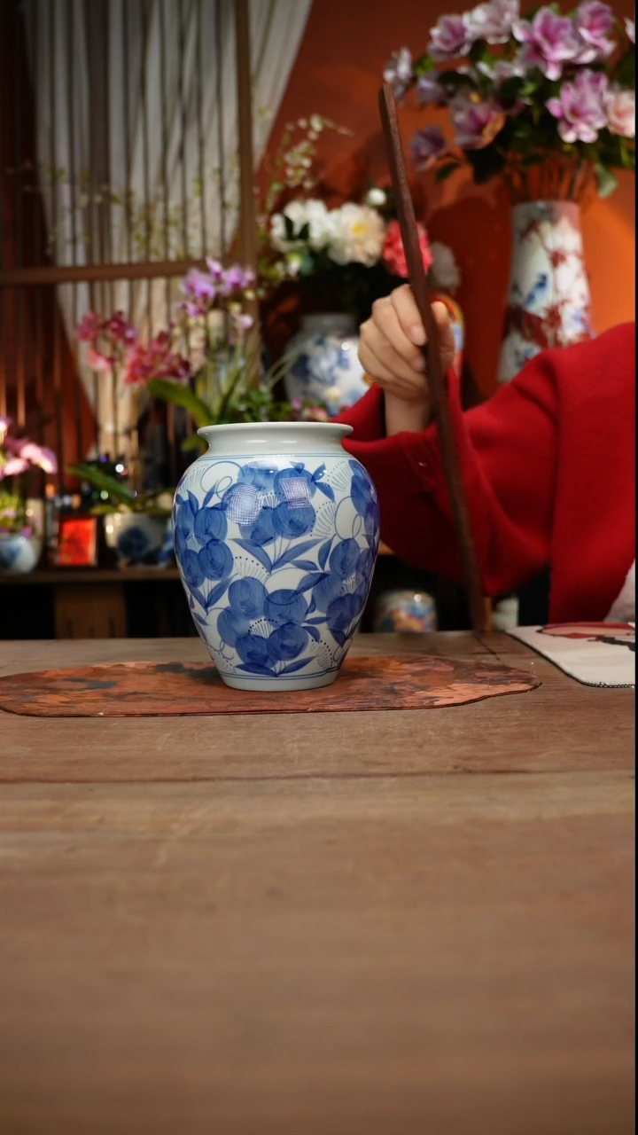 当代高温釉下彩手绘陶瓷餐具