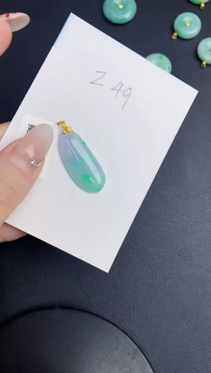 【闪购商品】翡翠颈饰18K金镶嵌0000000000