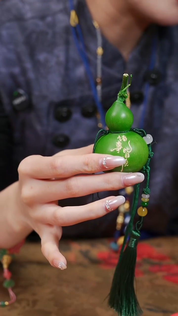 518漆艺工艺小葫芦9.9