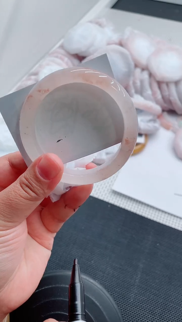 未镶嵌手镯石英质玉111-55-56