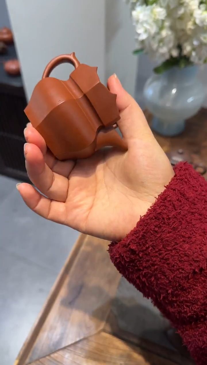 茶壶紫砂未**八朱泥小僧帽 90ml