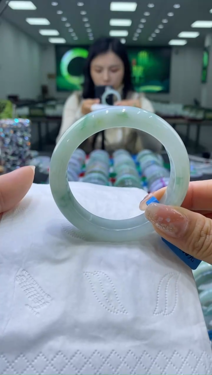 未镶嵌手镯翡翠00003967