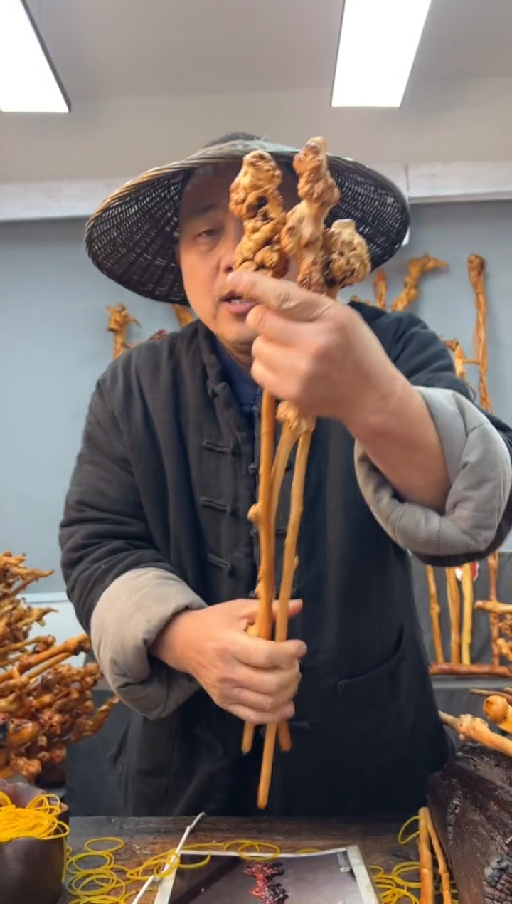 【闪购商品】黑果木其他黑果木273