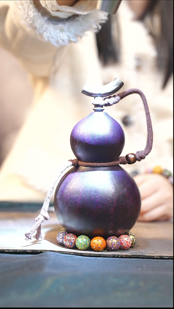 【闪购商品】XV312大漆酒葫芦不包手串及旋转底座