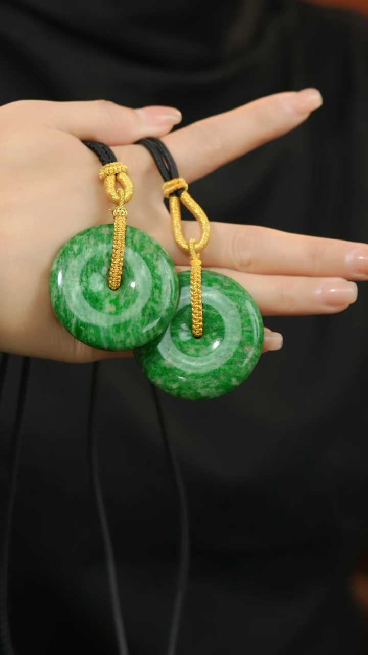 翡翠未镶嵌颈饰@YSG12052003@多样性发其一