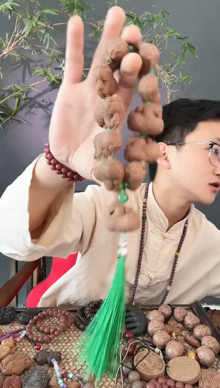 泥塑古方大四合马上来财