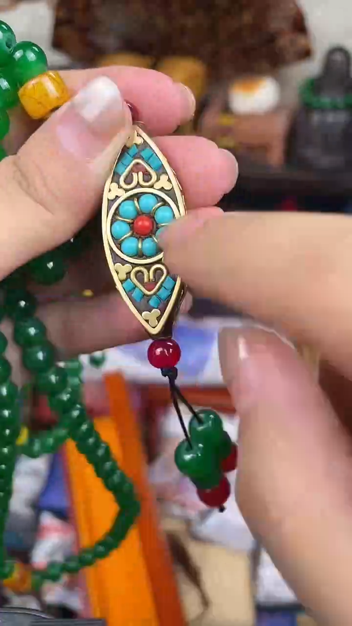 翡翠未镶嵌套链15