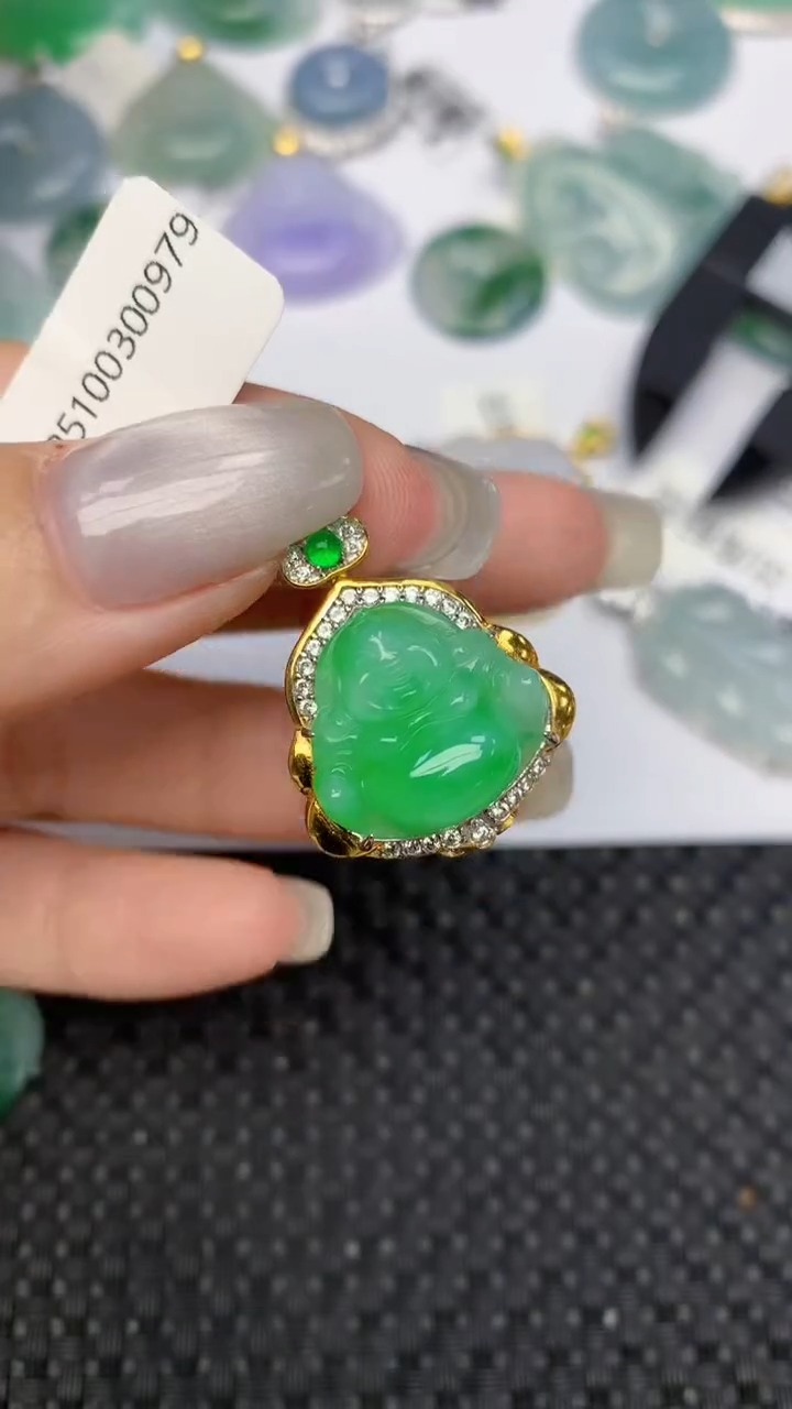 颈饰未镶嵌翡翠天然缅甸翡翠a货百元以上9元证书费自理