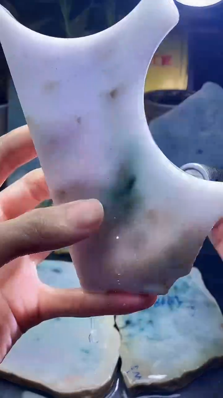 未镶嵌挂件翡翠小雨101