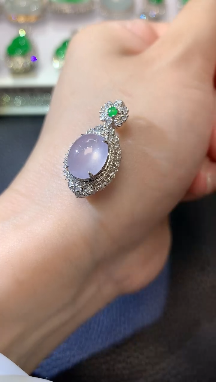 【闪购商品】翡翠吊坠(不含链)18K金镶嵌A41多样性发一件