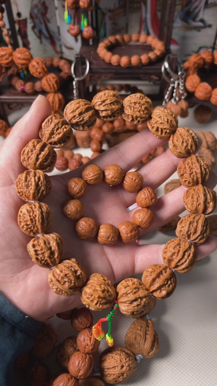 【闪购商品】文玩核桃手串小核桃
