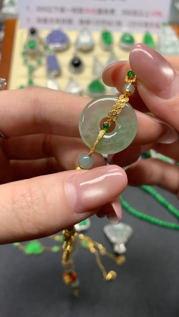 18K金镶嵌手链翡翠手链|5500+550