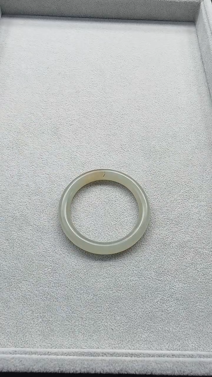 和田玉手镯未镶嵌811手镯圈口51.2