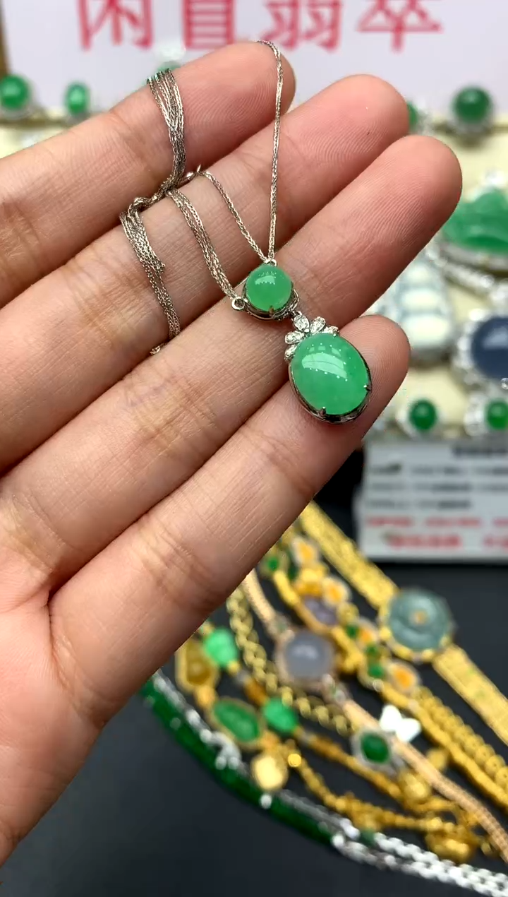 翡翠18K金镶嵌颈饰204-中国好珍宝