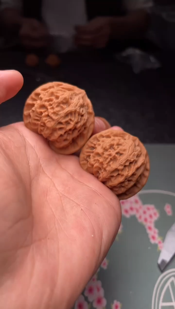 把件文玩核桃a365  宫灯41尺