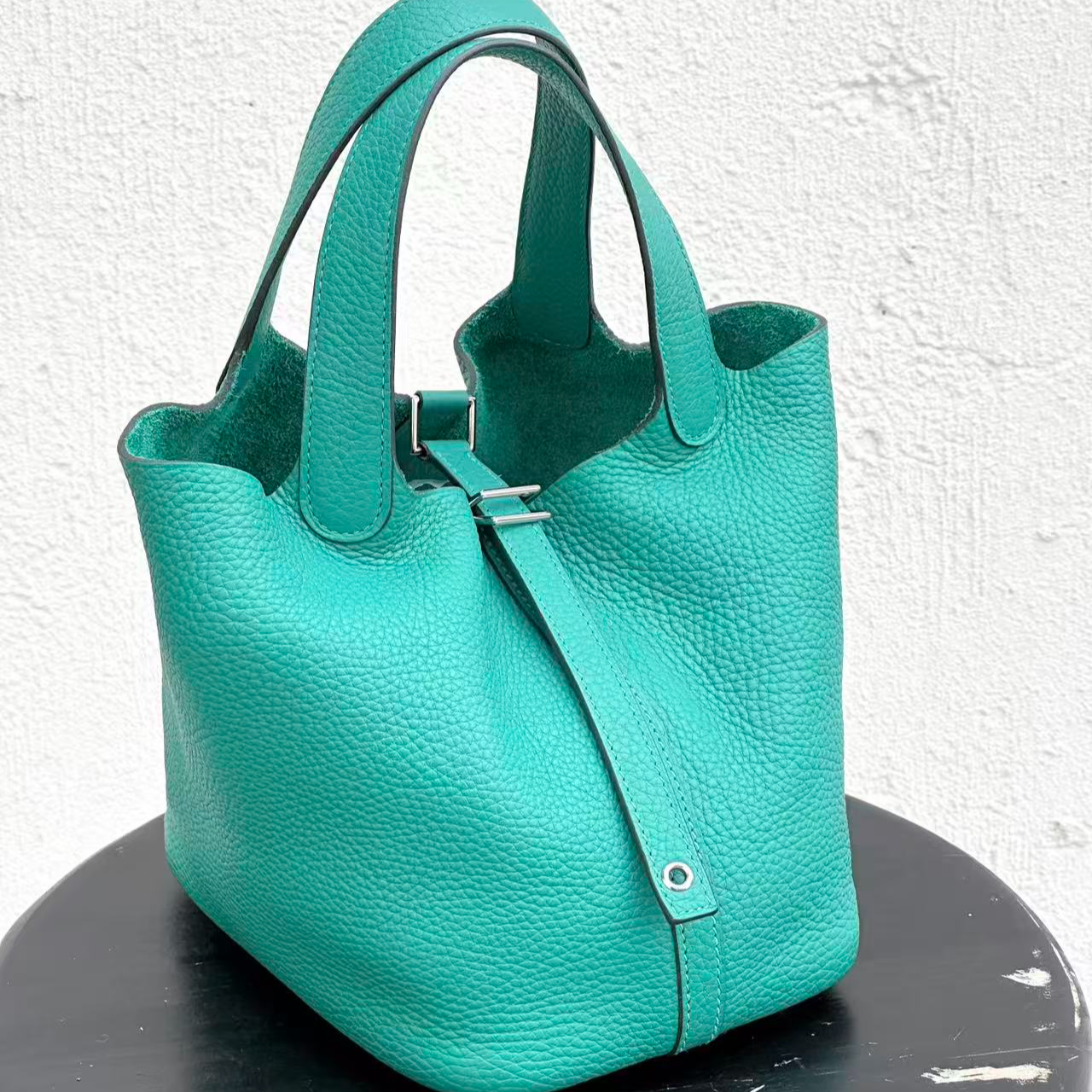 99新 Hermes/爱马仕 阿古叔叔水桶菜篮子18丝绒绿银扣y刻tc皮99新