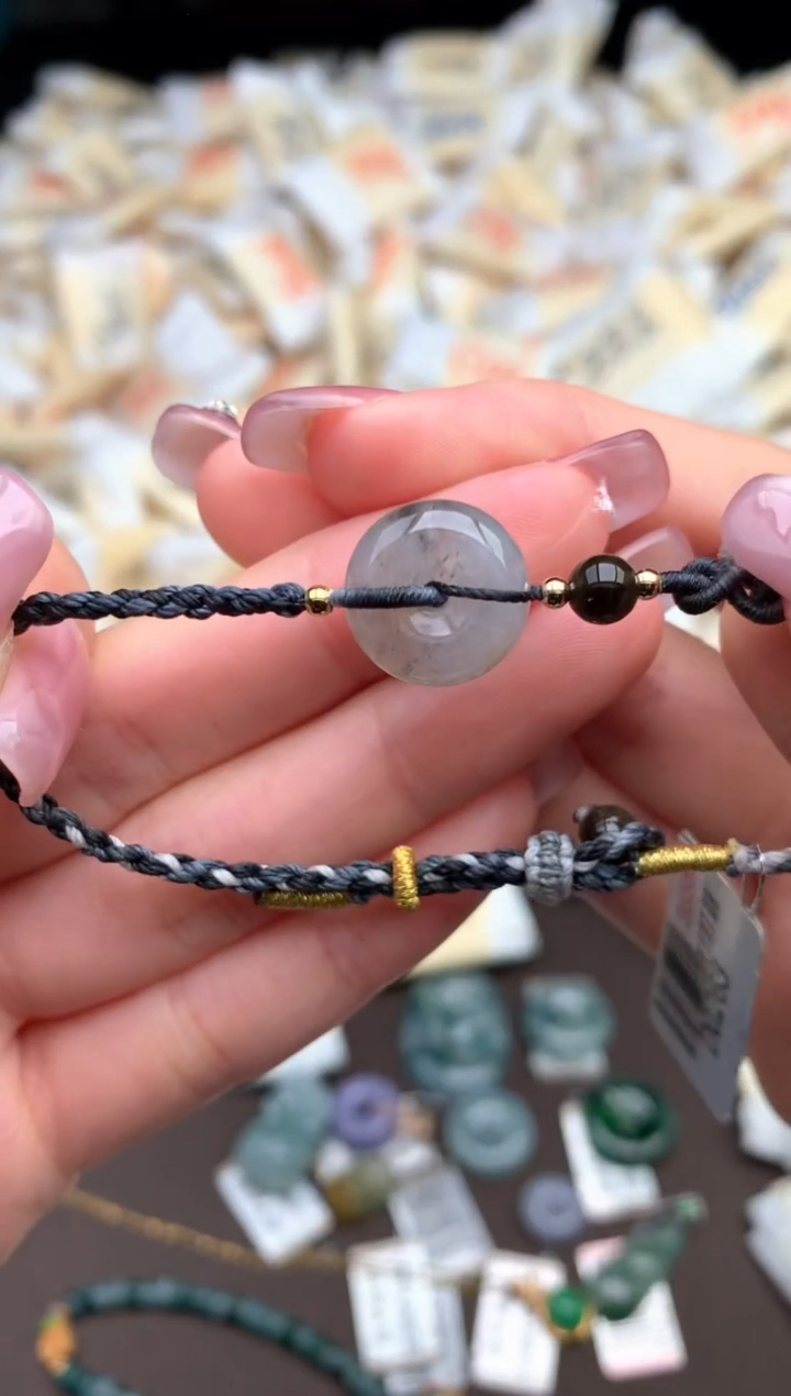 【闪购商品】翡翠手绳未镶嵌  —  