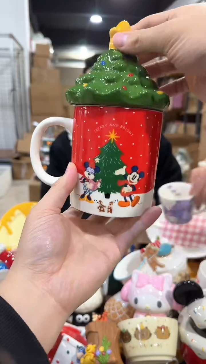瓷片03款圣诞树米奇带盖杯