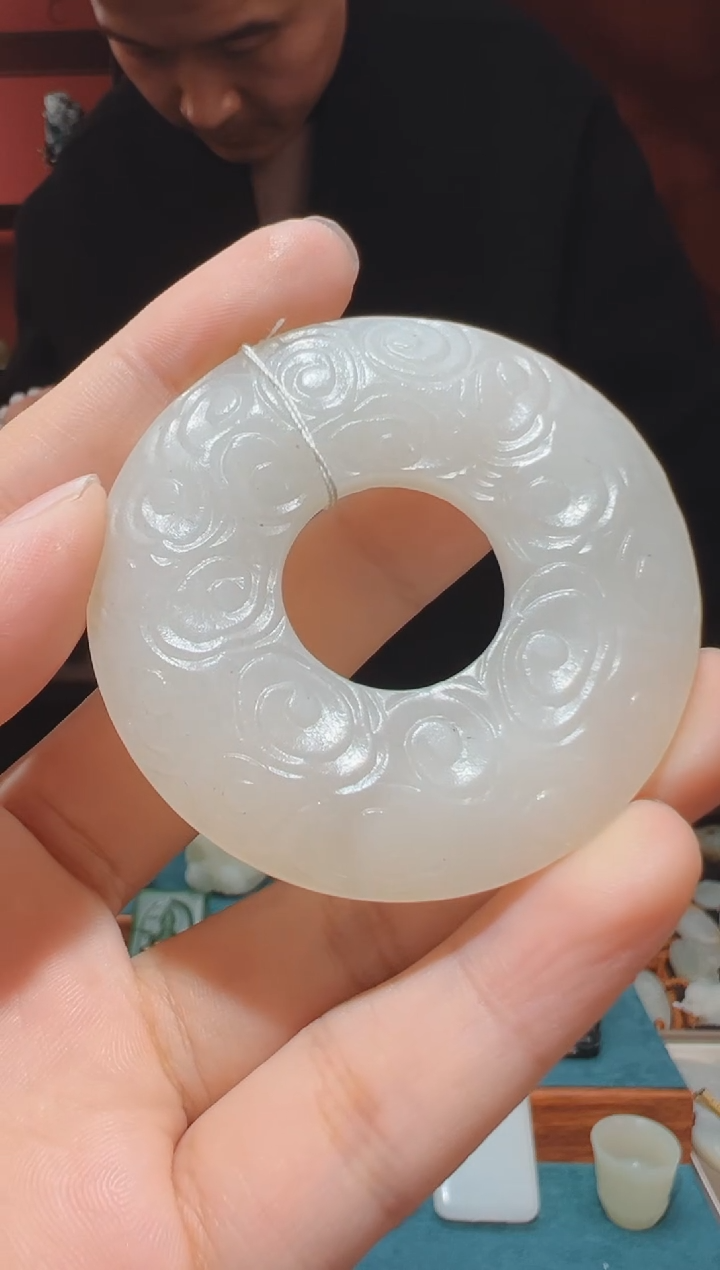 【闪购商品】和田玉吊坠(不含链)未镶嵌1