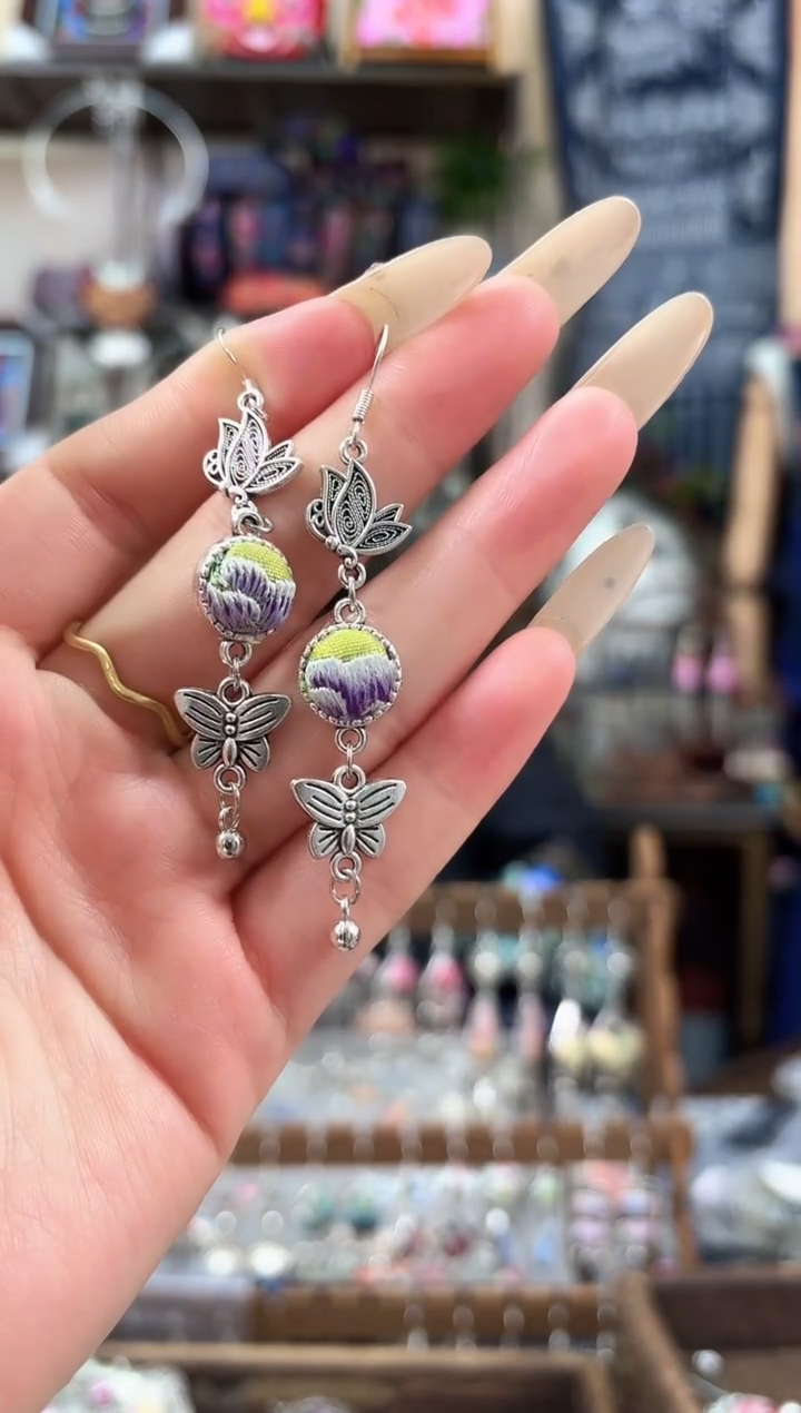 织绣民族风非遗老绣苗银饰品306*