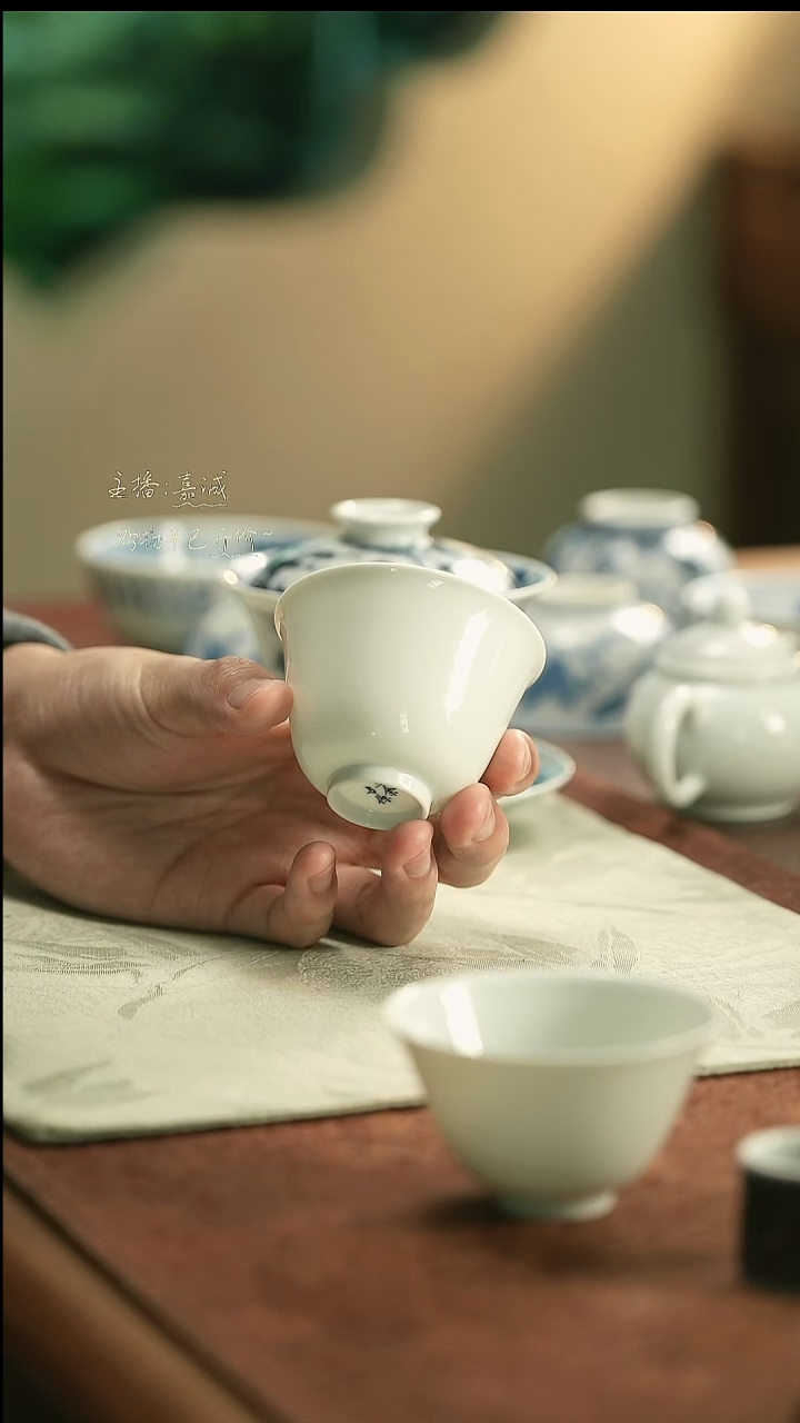 m*雪白胎花神杯     三余作器手工器皿