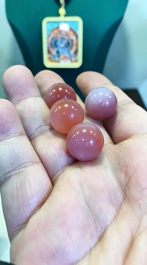 【闪购商品】玛瑙/玉髓单珠未镶嵌多样性发其一25011302