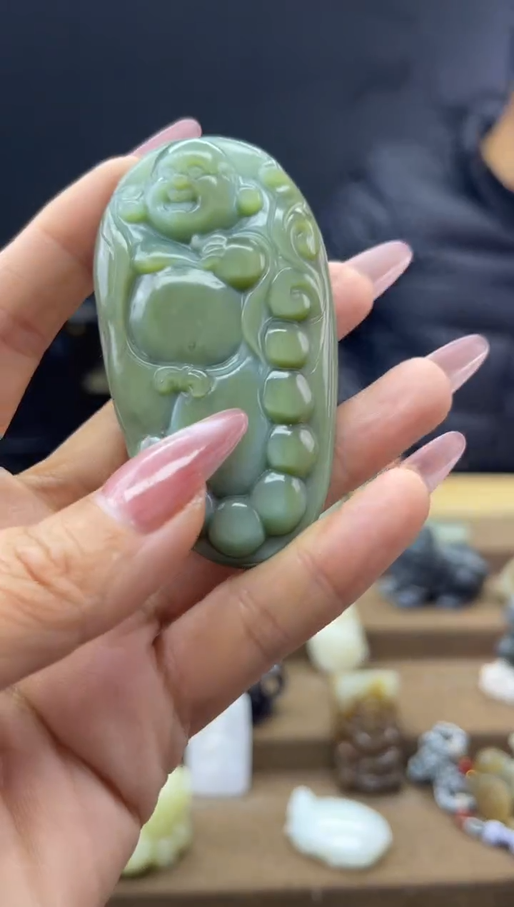 颈饰未镶嵌和田玉1