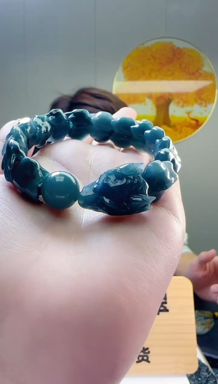 颈饰未镶嵌翡翠王**?多样性随机发其一