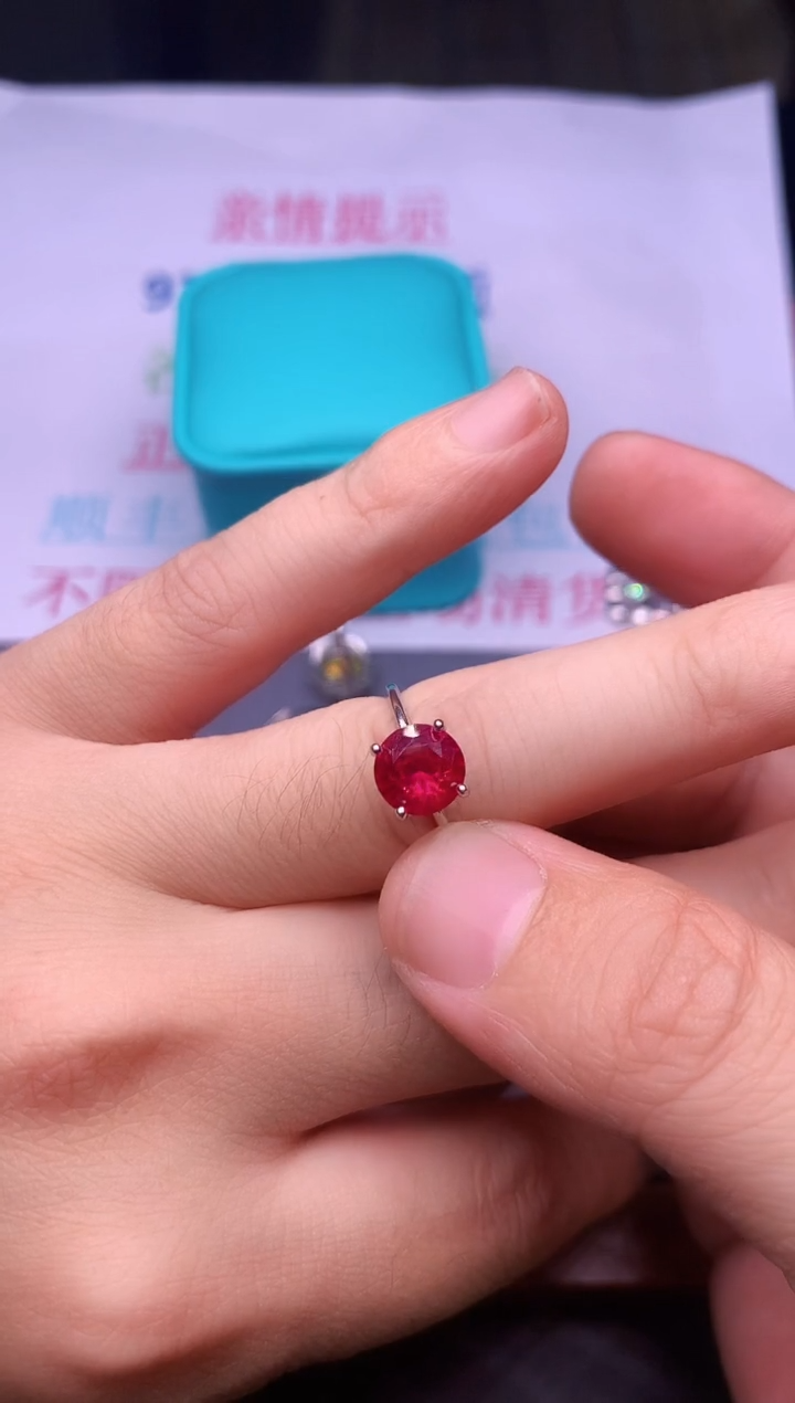 【闪购商品】红宝石戒指银S925镶嵌............