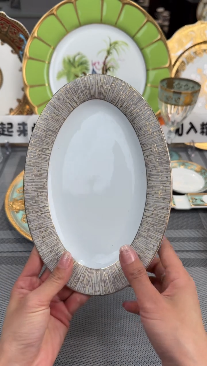 【闪购商品】瓷片9英寸鱼盘 高温瓷 平面金