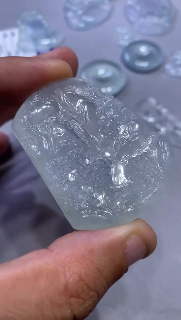 【闪购商品】翡翠吊坠(不含链)未镶嵌山水5980