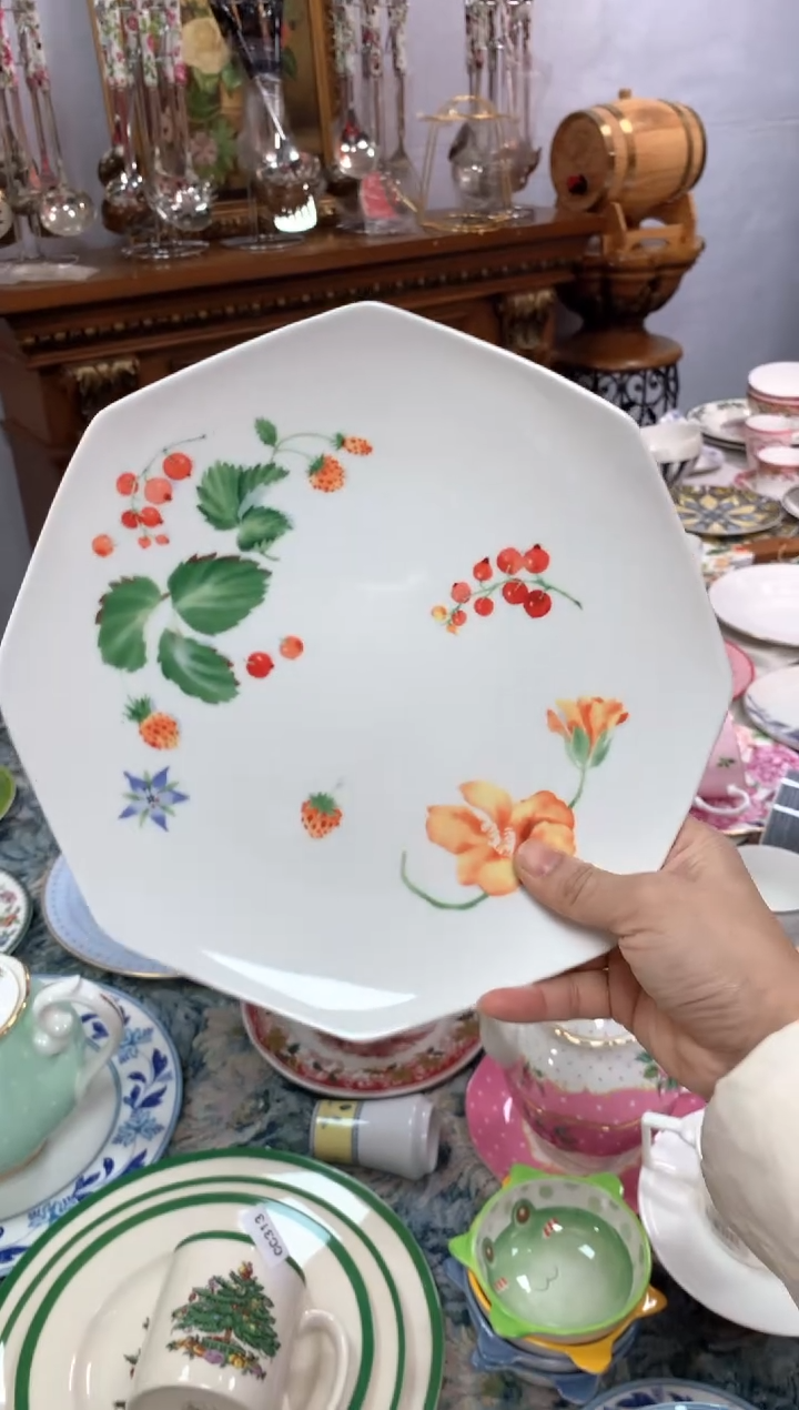 【闪购商品】瓷片陶瓷原单CC321餐具1个