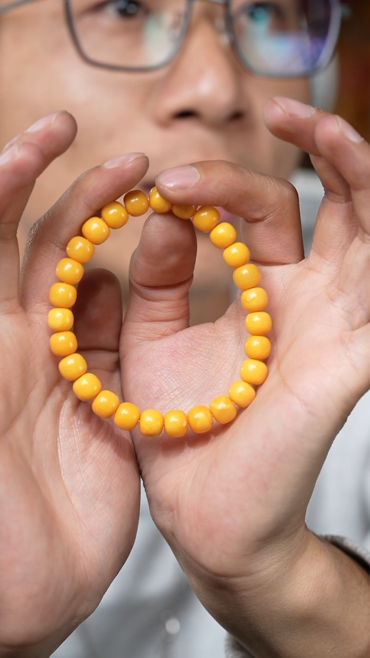 【闪购商品】黄（多样性发货，发其一）