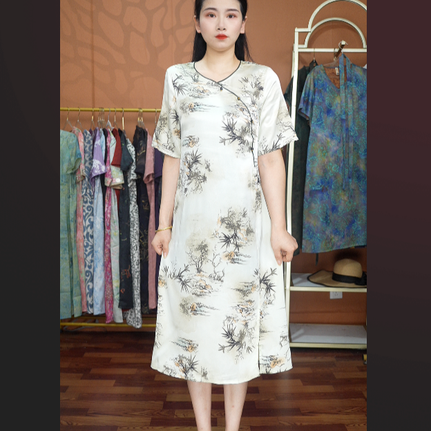 【绿竹旗袍】2025夏季妈妈装气质短袖连衣裙洋气中老年女装宽松长裙