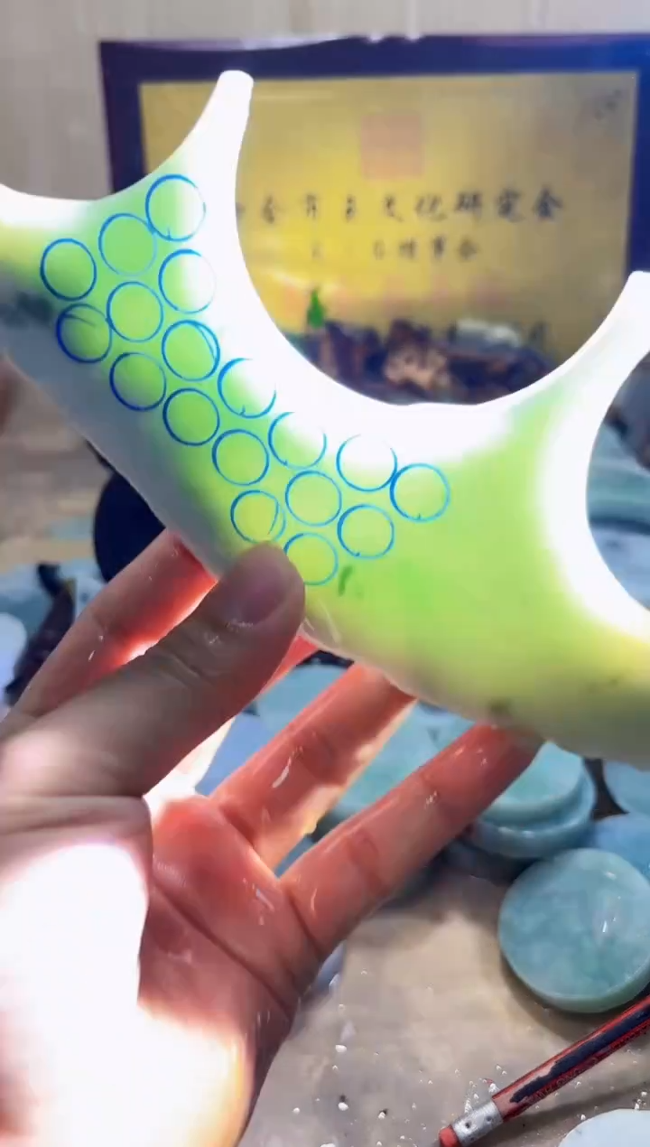 翡翠挂件未镶嵌A货常星2222