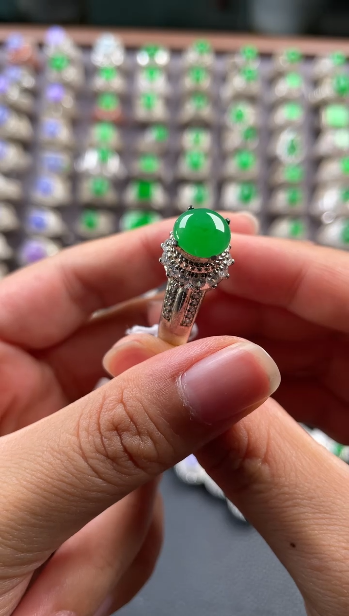 未镶嵌定制翡翠天然缅甸翡翠戒面 11.15