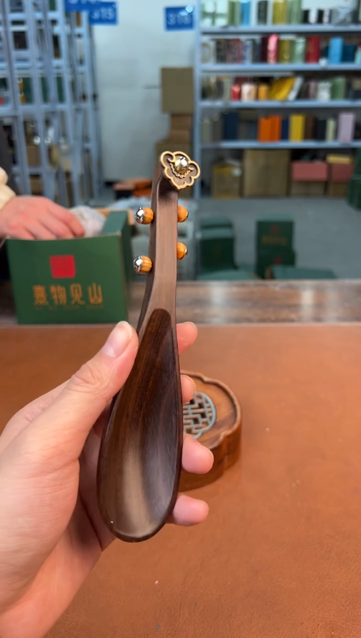 【闪购商品】v喜物见山清仓福利品¥¥¥¥¥¥¥