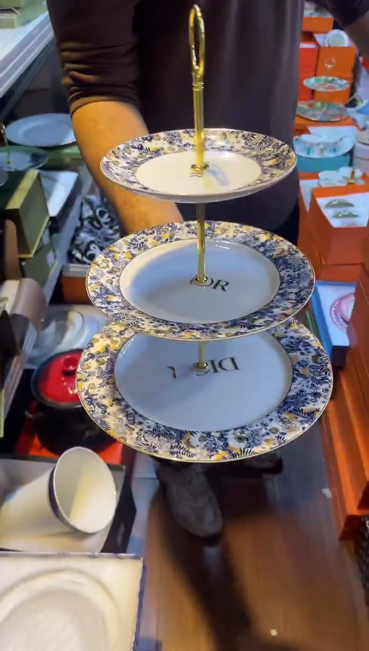 杯鸿辉家品牌瓷器，京东包邮！