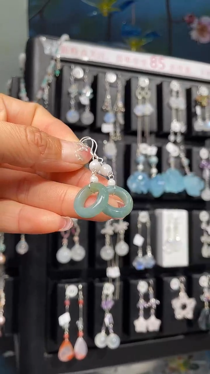 未镶嵌翡翠耳饰瑾*? 瑾言