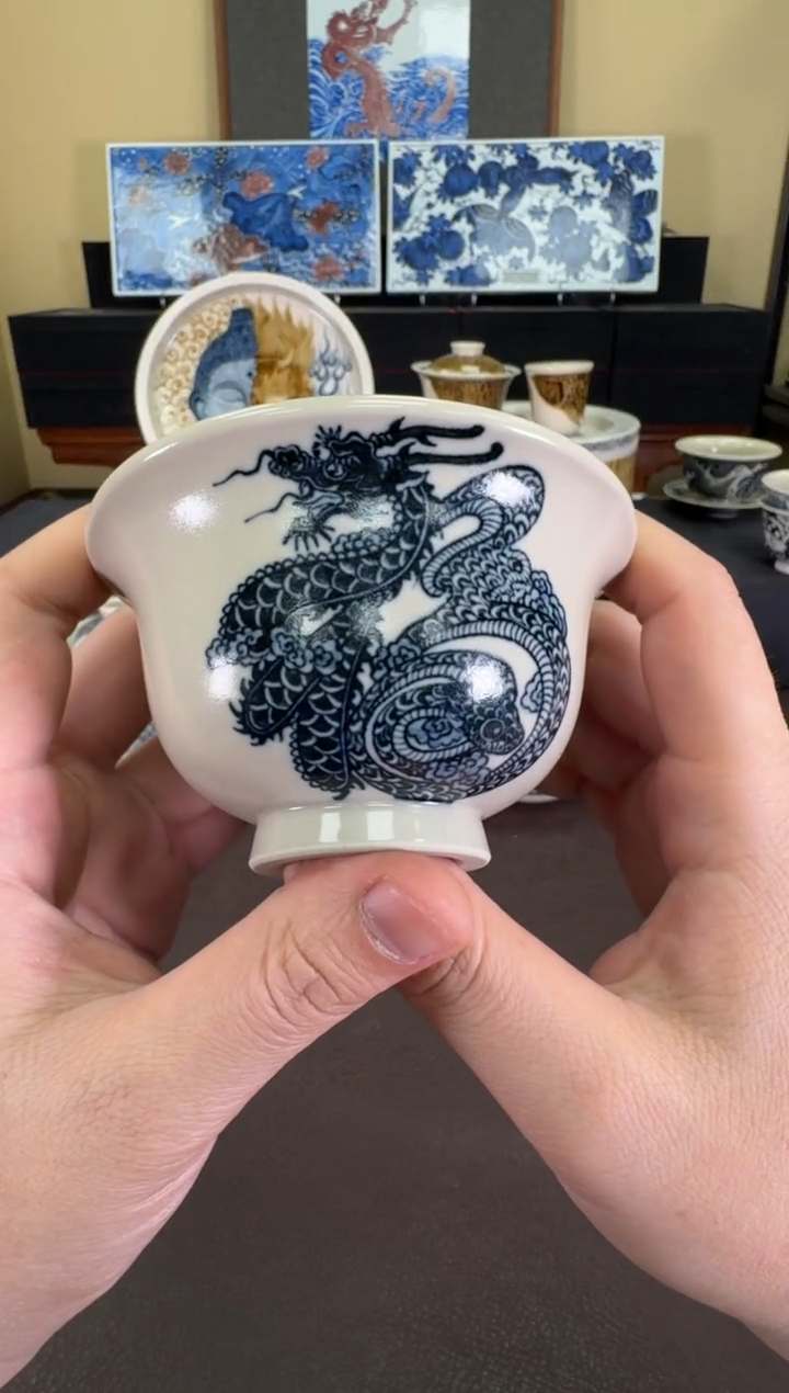 【闪购商品】二号釉龙蛇纹压手杯