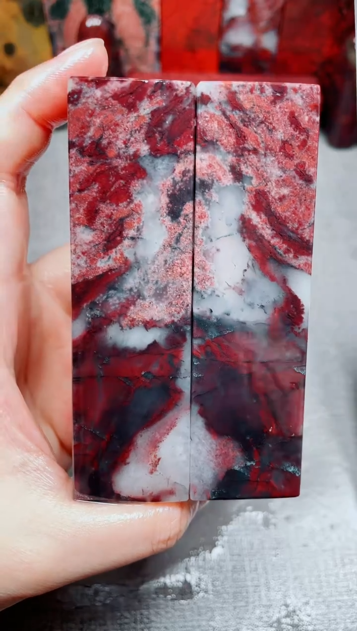 曾****6桂林鸡血玉素章3.0对章33