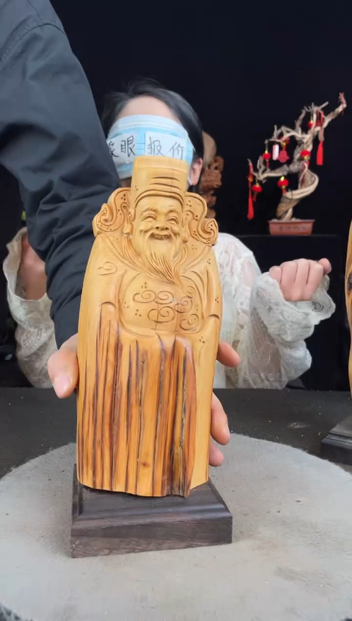 【闪购商品】柏木（崖柏）其他手工摆件,先抢先得!