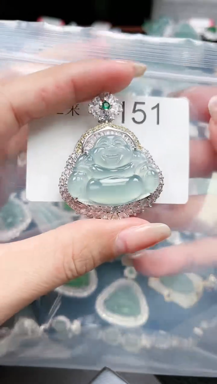 【闪购商品】翡翠颈饰未镶嵌151赠皮绳