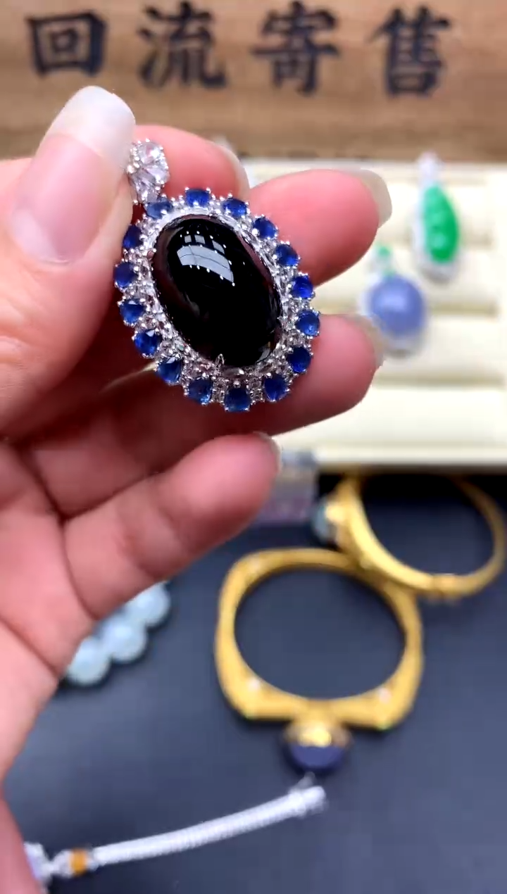 【闪购商品】翡翠颈饰18K金镶嵌537-中国好珍宝