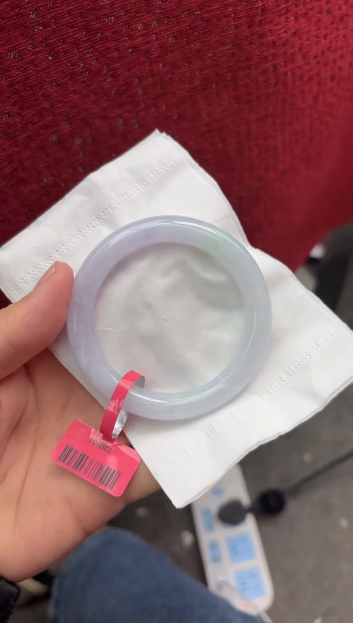 【闪购商品】翡翠手镯未镶嵌1手镯