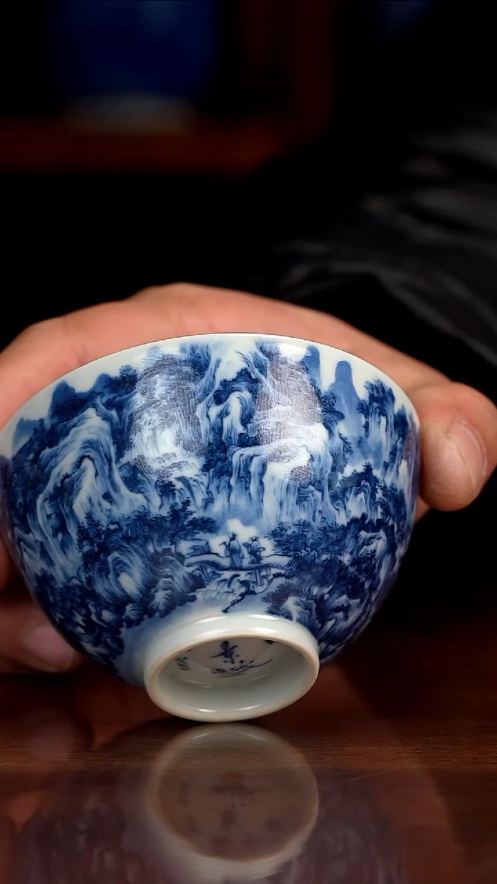 景琳藏青花北派山水秋山萧寺图