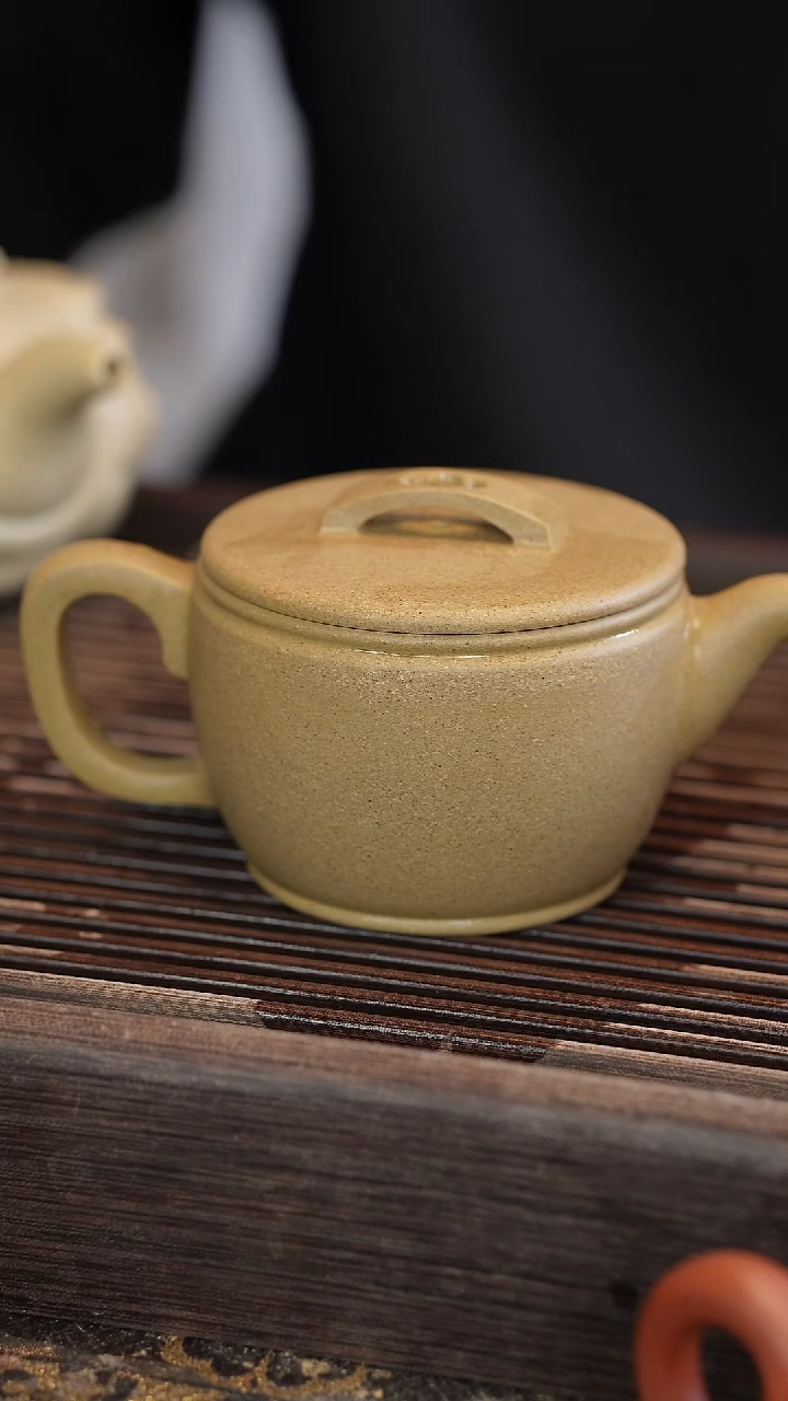 茶壶紫砂汉瓦 本绿 半手工 240cc